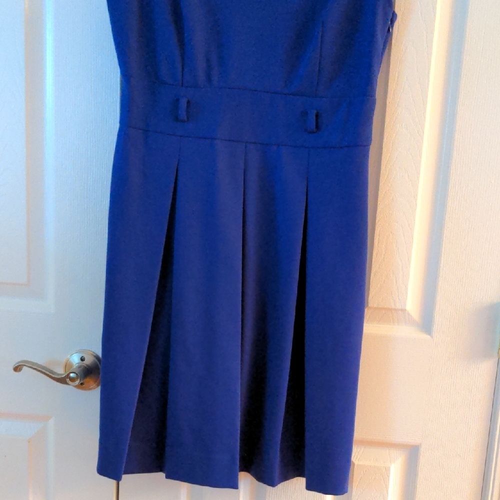 New York & Company Blue Ruched mini Dress - Picture 5 of 12